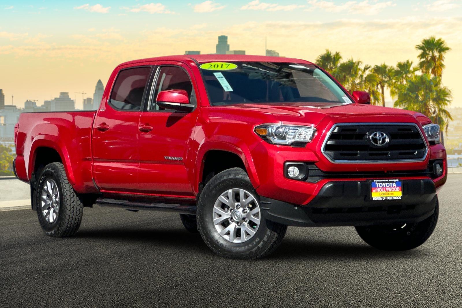 2017 Toyota Tacoma SR5 4D Double Cab