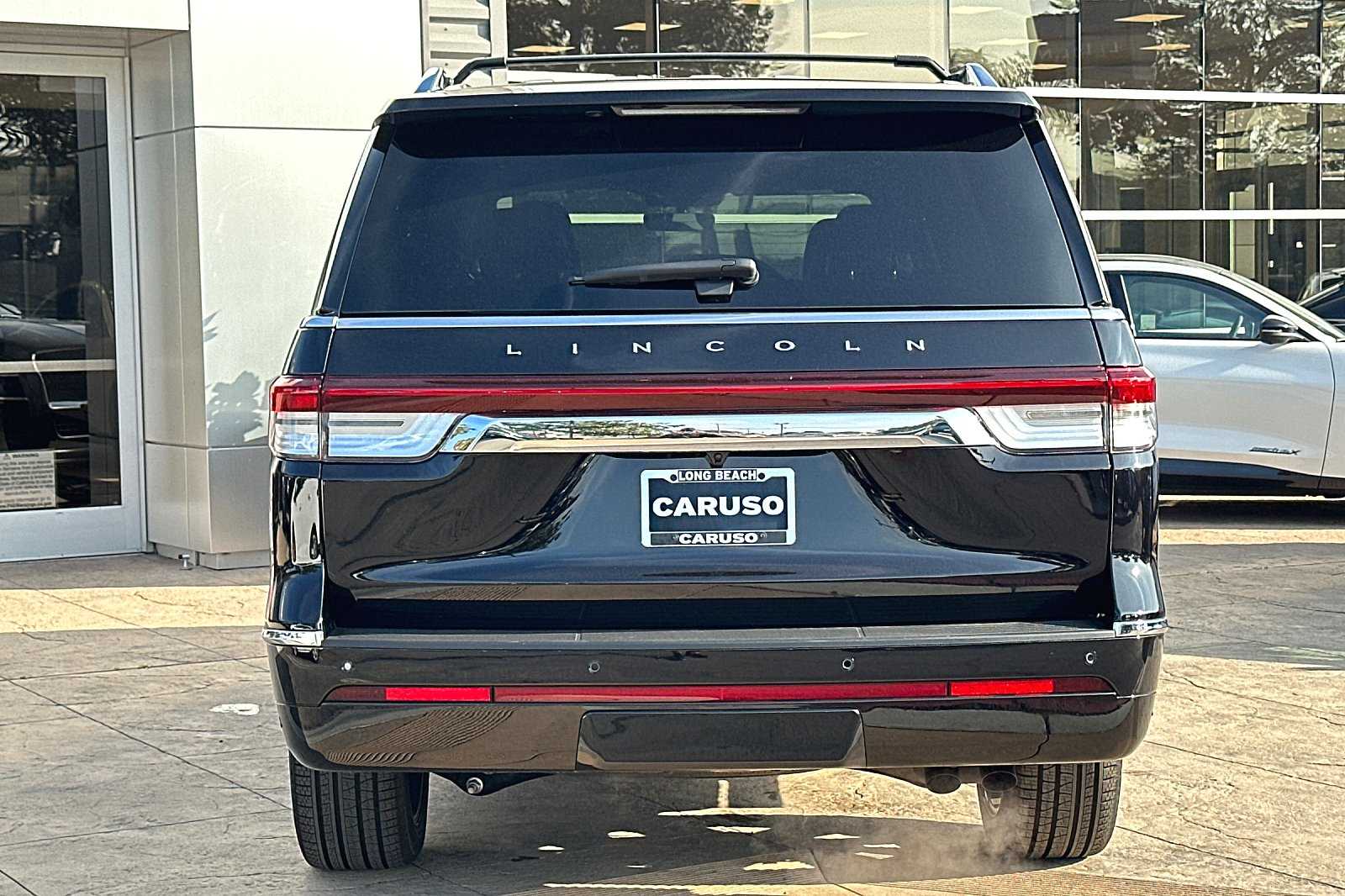 PreOwned 2024 Lincoln Navigator L Reserve 4 Door SUV in Long Beach 