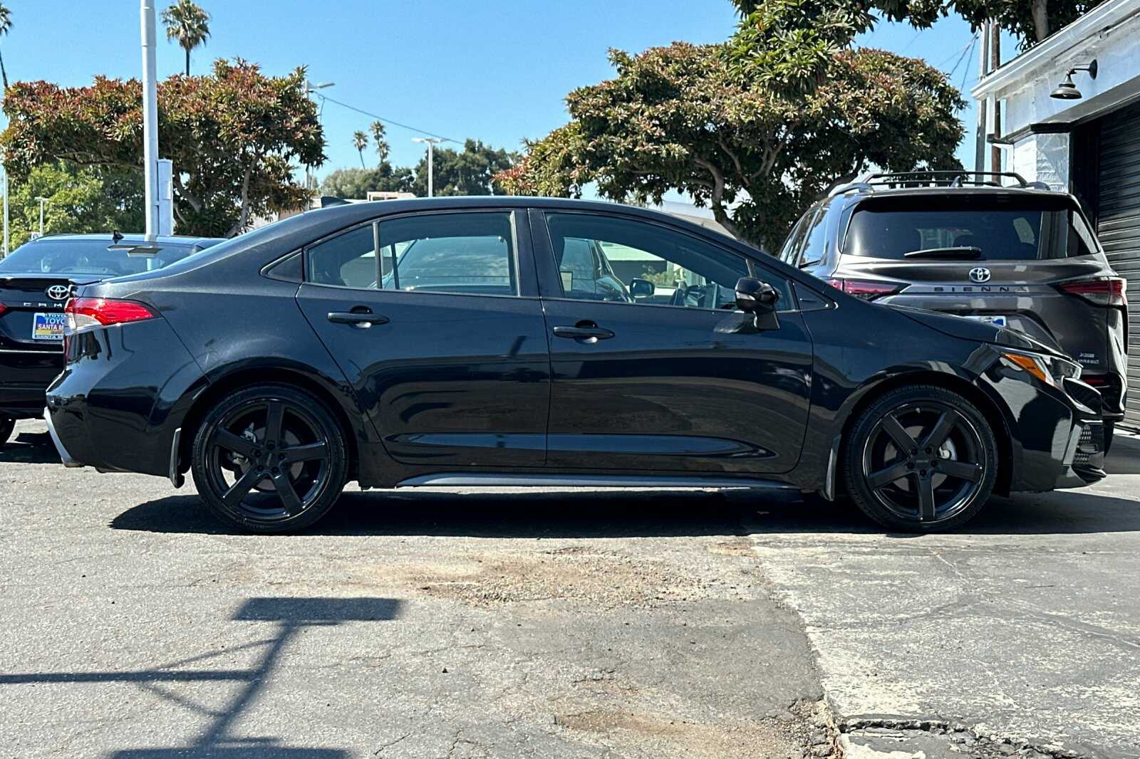 2020 Toyota Corolla SE 4D Sedan