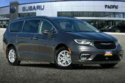 2021 Chrysler Pacifica Touring L 4D Passenger Van