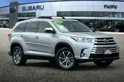 2019 Toyota Highlander XLE 4D Sport Utility