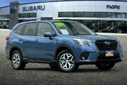 2024 Subaru Forester Premium 4D Sport Utility