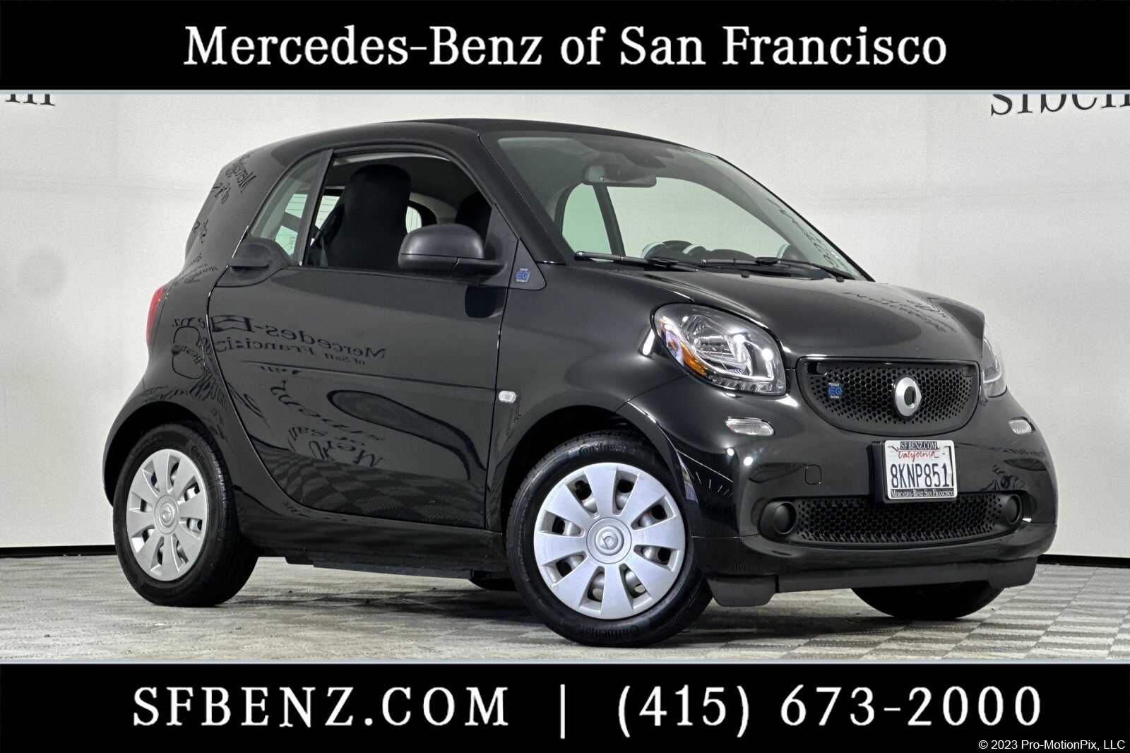 Used 2019 smart fortwo pure with VIN WMEFJ9BA7KK361087 for sale in South San Francisco, CA