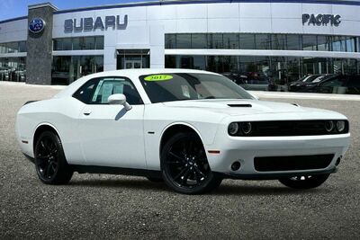 2017 Dodge Challenger R/T 2D Coupe