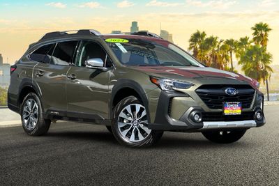 2024 Subaru Outback Touring 4D Sport Utility