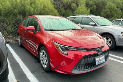 2020 Toyota Corolla LE 4D Sedan